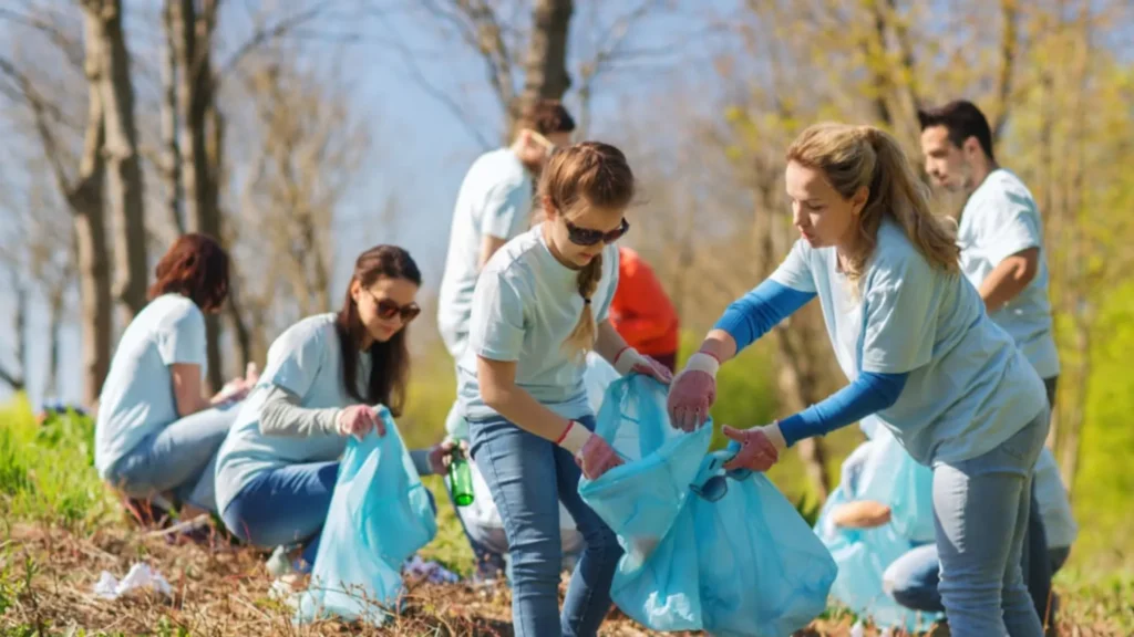 Community Kindness Movements Spread Nationwide